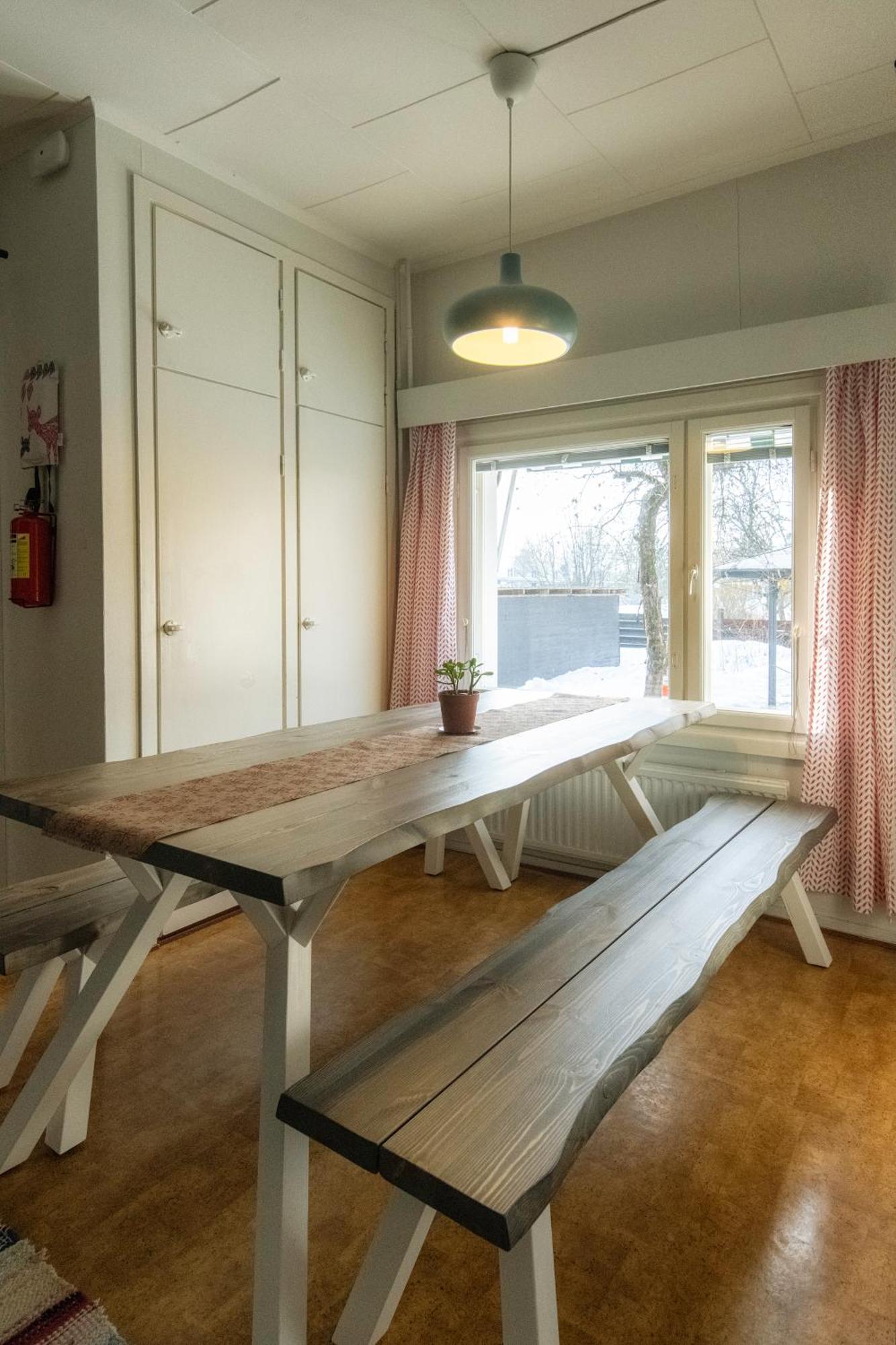 Kalle'S Unluxury Guest House Cl0Sed From 1St Of Feb 2025 Helsínquia Exterior foto